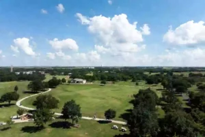 Well-maintained public park in central Oklahoma with open green space